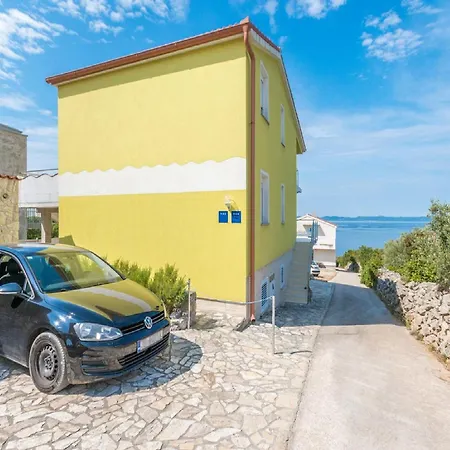 Apartmán Lilly - Two Bedroom With Terrace And Sea View *